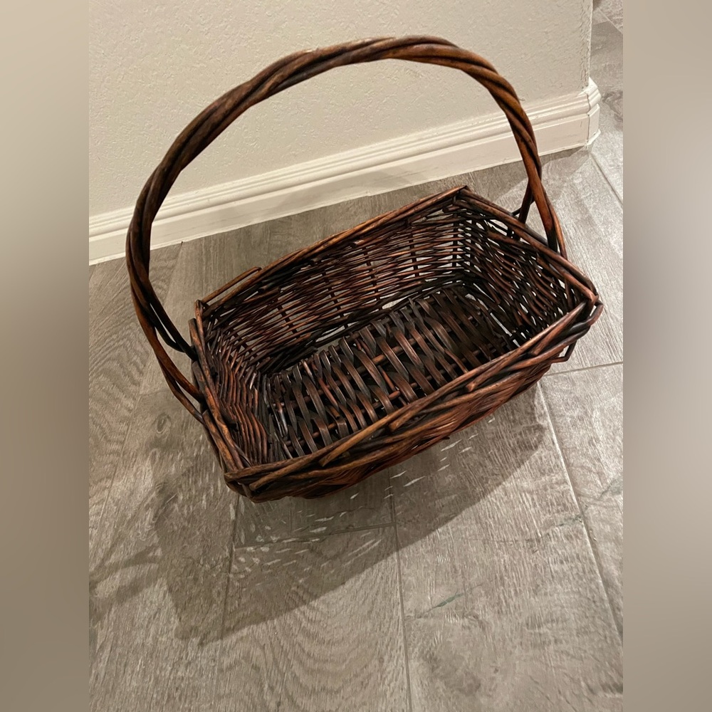 Wicker basket/ Easter Basket/ storage basket